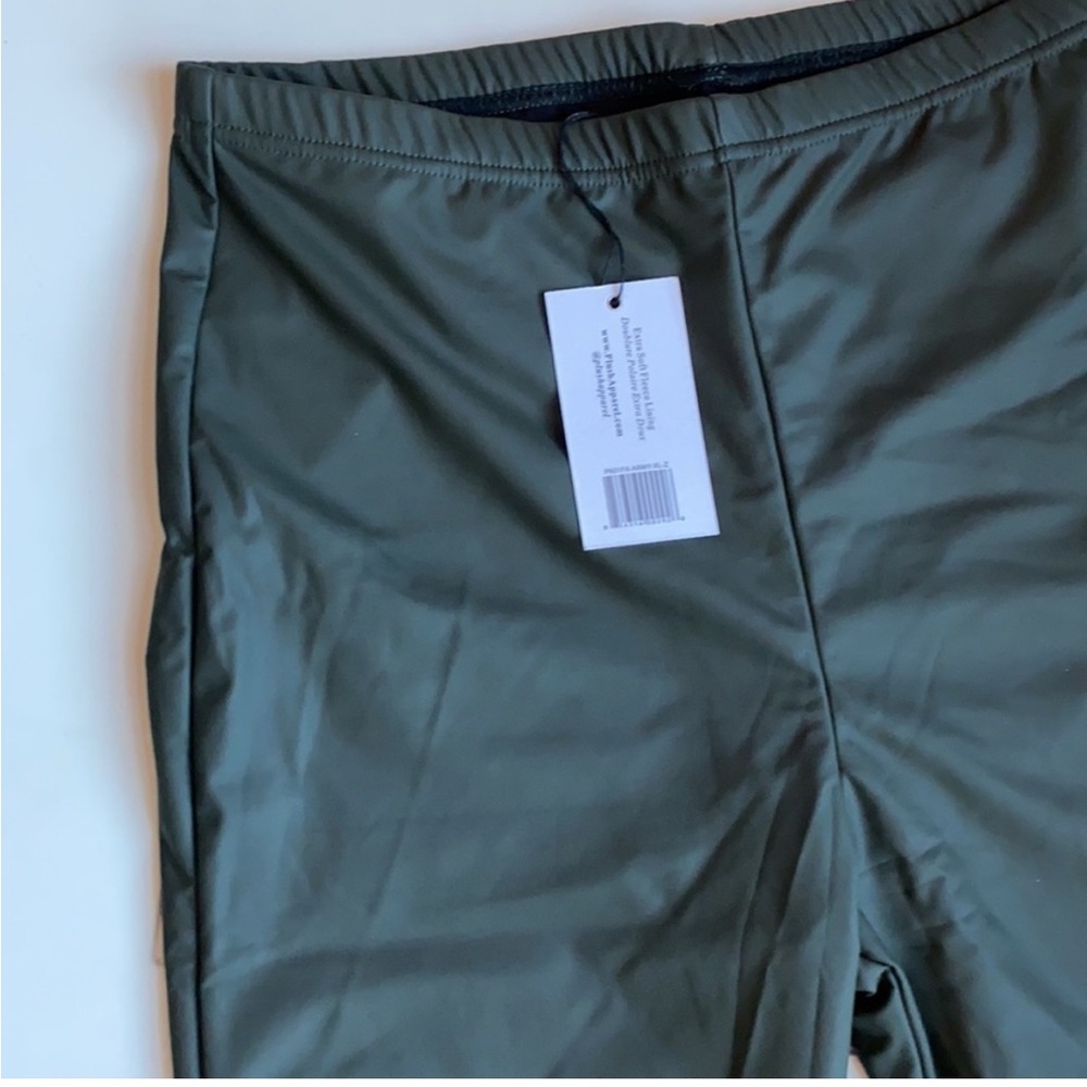 NWT Plush x Revolve Fleece Lined Liquid Legging in Army Green Size XL - Picture 5 of 7